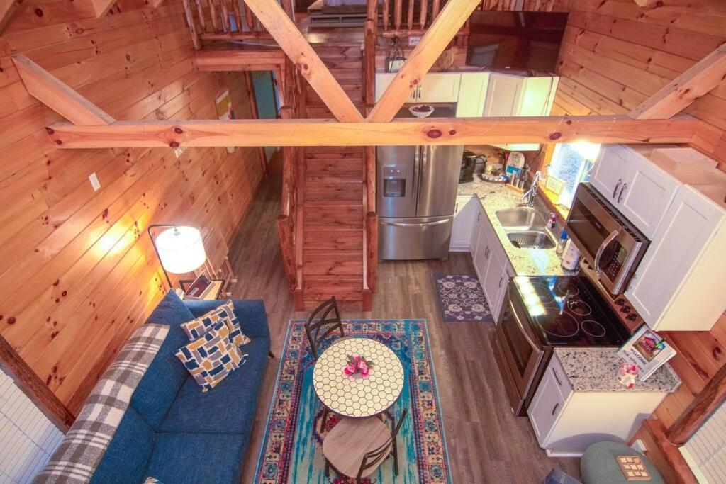 Charming Lakeview Cabin Near Geneva-On-The-Lake! Ashtabula Exterior photo