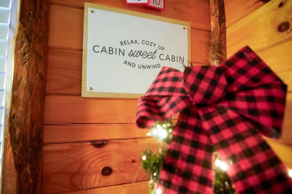 Charming Lakeview Cabin Near Geneva-On-The-Lake! Ashtabula Exterior photo